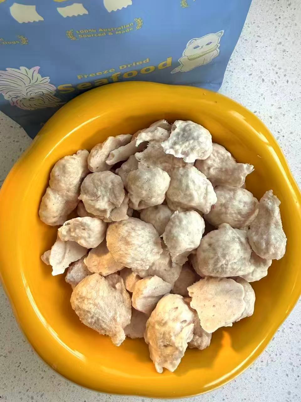 dobido tarako chicken bites 60g  freeze dried treat for pets